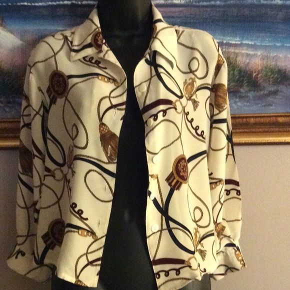 Valerie Stevens Tops - Gorgeous 💞PURE SILK💞business button down